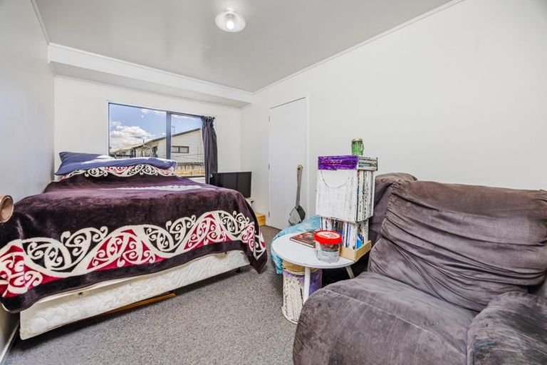 Photo of property in 18 Solveig Place, Randwick Park, Auckland, 2105