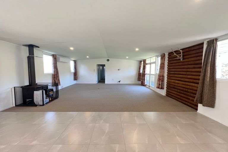 Photo of property in 76 Brookdale Road, Riverhead, Albany, 0793