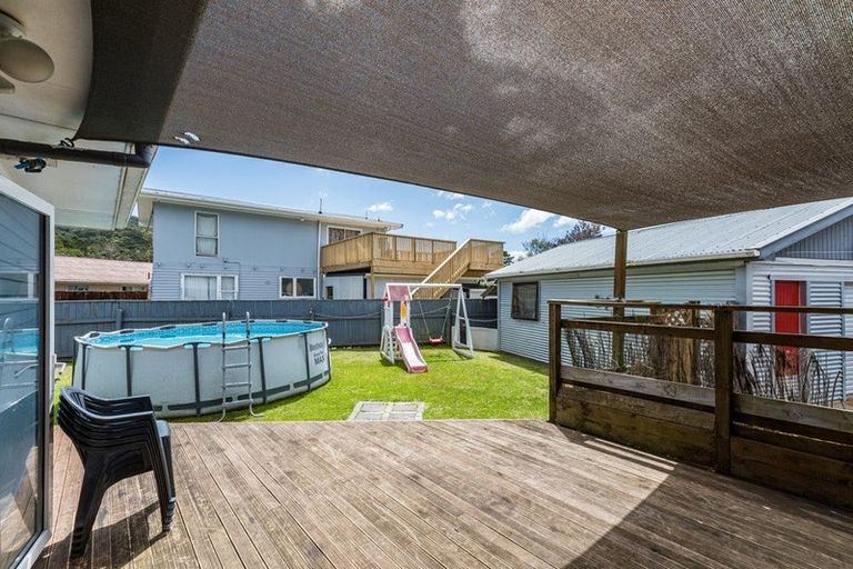 Photo of property in 51 Parenga Street, Wainuiomata, Lower Hutt, 5014