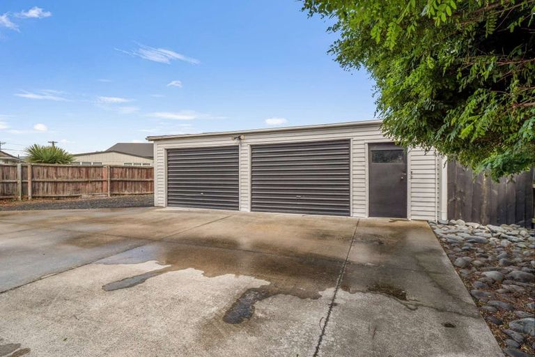Photo of property in 14 Portchester Street, Aranui, Christchurch, 8061