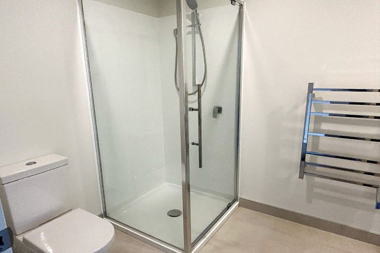 Photo of property in 2/4 Mcleod Street, Richmond, Christchurch, 8013