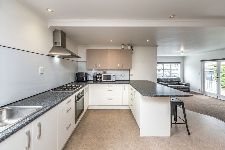 Photo of property in 2 Gonville Avenue, Gonville, Whanganui, 4501