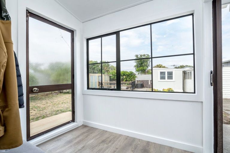 Photo of property in 12 William Benton Street, Featherston, 5710