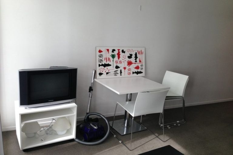 Photo of property in The Volt Apartments, 920/430 Queen Street, Auckland Central, Auckland, 1010