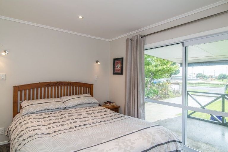 Photo of property in 30 Donovan Road, Paraparaumu Beach, Paraparaumu, 5032
