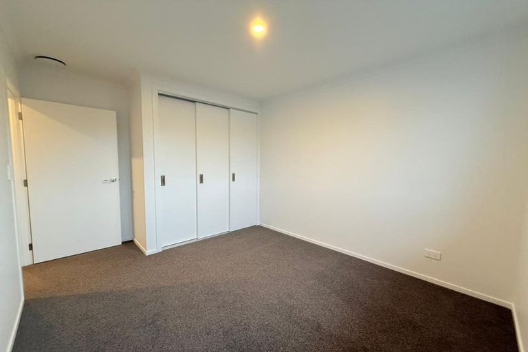Photo of property in 30c Russell Road, Manurewa, Auckland, 2102