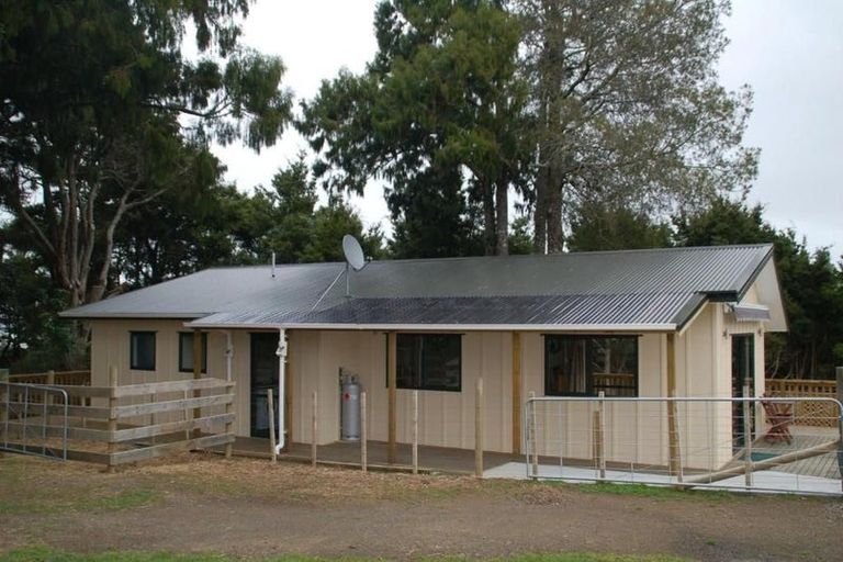 Photo of property in 134 Kohinui Road, Parua Bay, Onerahi, 0192