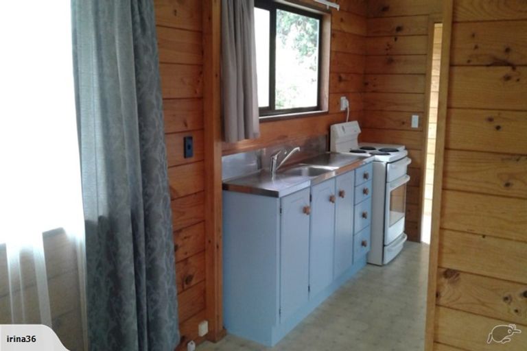 Photo of property in 105 Logie Street, Stokes Valley, Lower Hutt, 5019