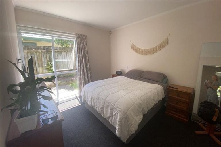 Photo of property in 3 Nathan Avenue, Paraparaumu Beach, Paraparaumu, 5032
