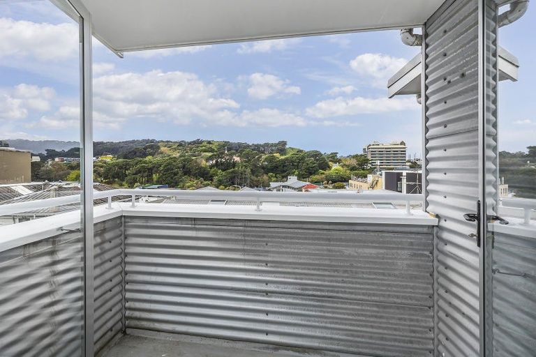 Photo of property in 13/185 Tasman Street, Mount Cook, Wellington, 6021