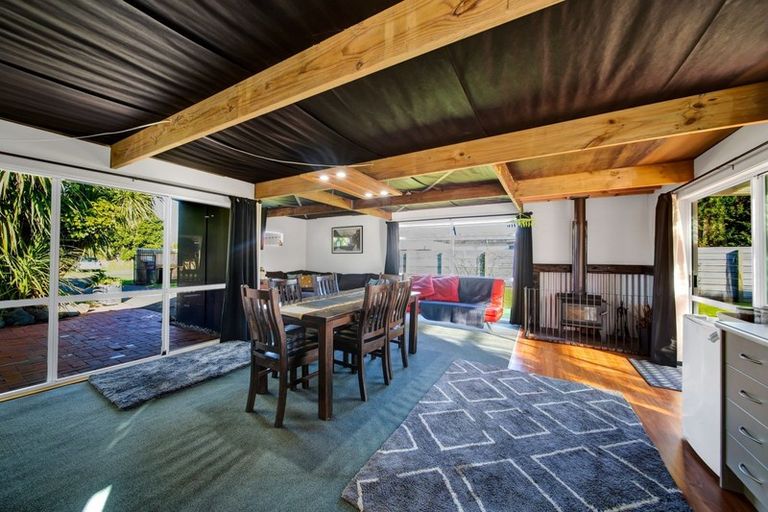 Photo of property in 59 Patu-kukupa Street, Manaia, 4612