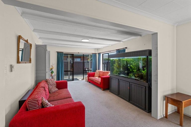 Photo of property in 35 Burn Street, Levin, 5510