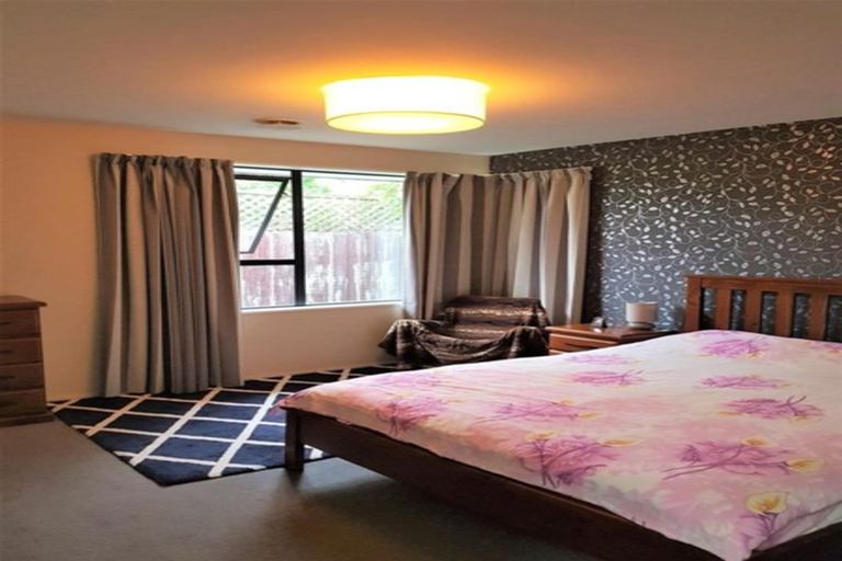 Photo of property in 2 Gainsborough Street, Hoon Hay, Christchurch, 8025