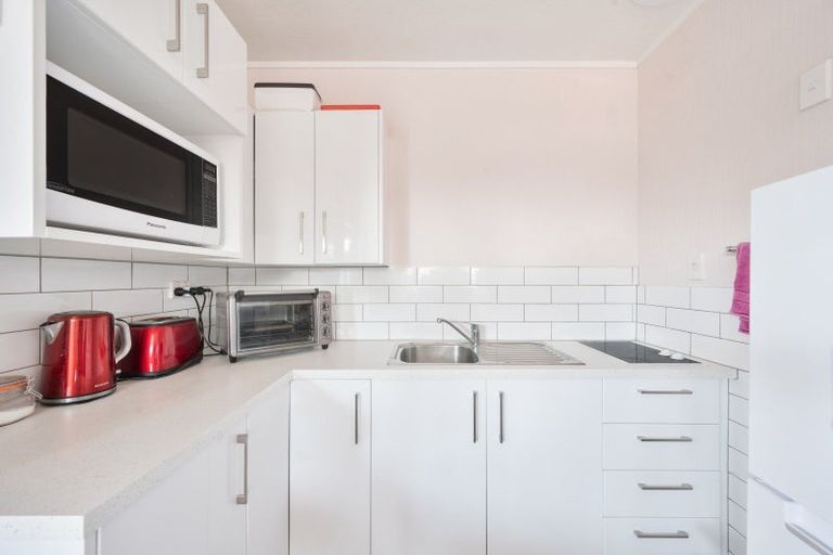 Photo of property in 21/376 Kennedy Road, Pirimai, Napier, 4112