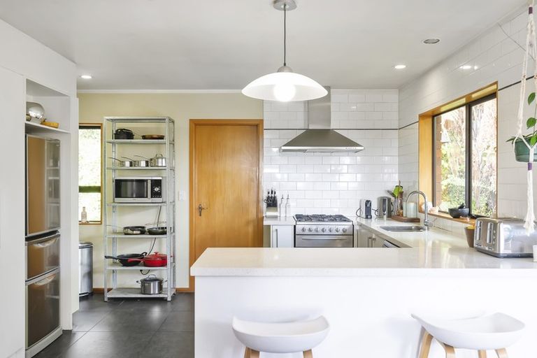 Photo of property in 71 Huia Street, Waikanae, 5036