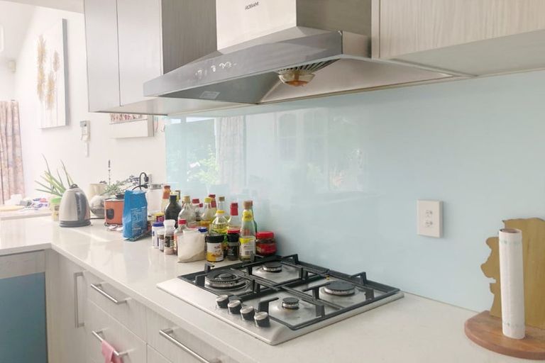 Photo of property in 56 Memorial Avenue, Ilam, Christchurch, 8053