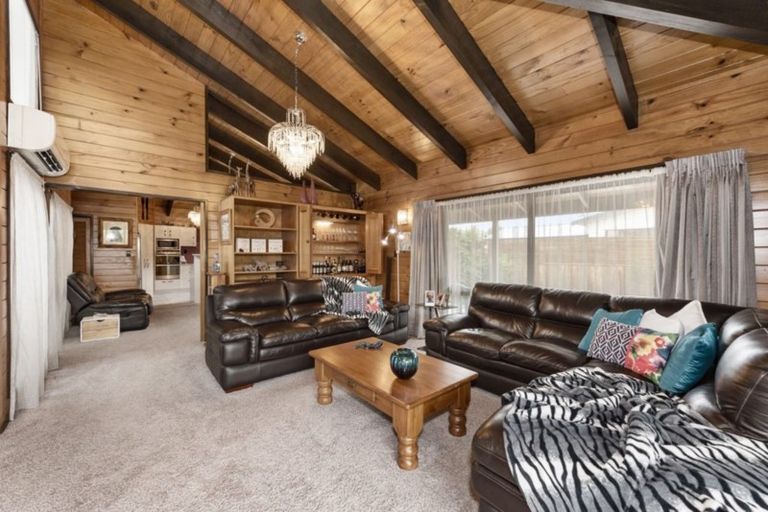 Photo of property in 6 Emma Place, Pukete, Hamilton, 3200