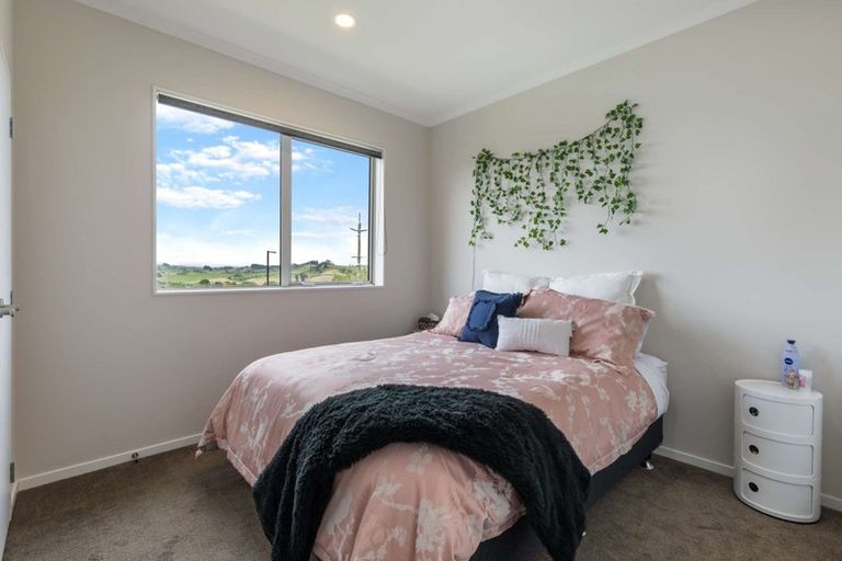 Photo of property in 14 Kirklee Lane, Pokeno, 2402