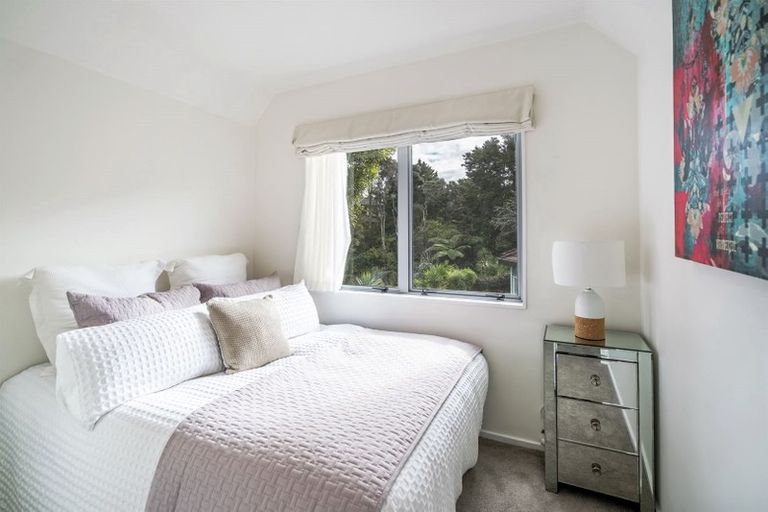 Photo of property in 1/57 James Evans Drive, Northcote, Auckland, 0627