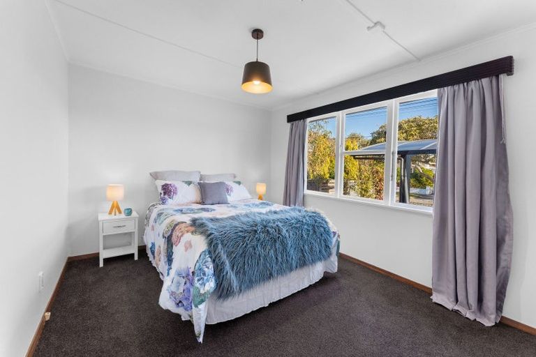 Photo of property in 13 Thackeray Street, Trentham, Upper Hutt, 5018
