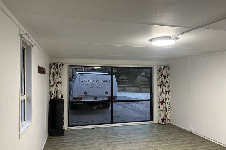 Photo of property in 1251 Whangaparaoa Road, Gulf Harbour, Whangaparaoa, 0930