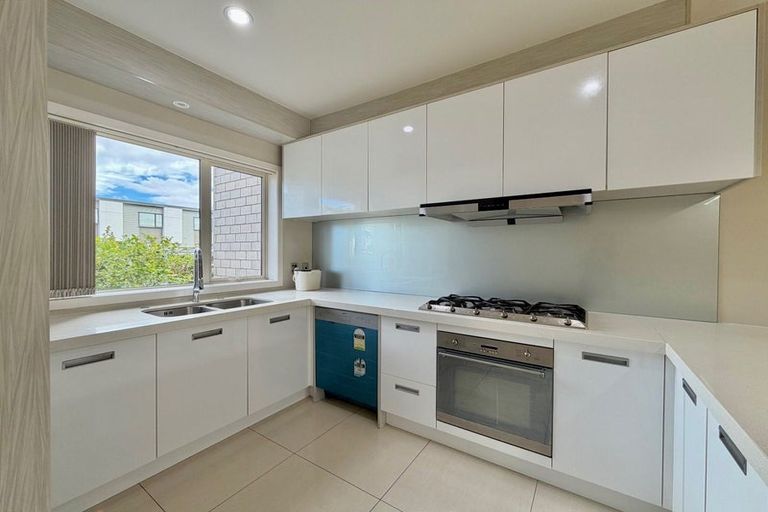 Photo of property in 38 Pencaitland Drive, Flat Bush, Auckland, 2019