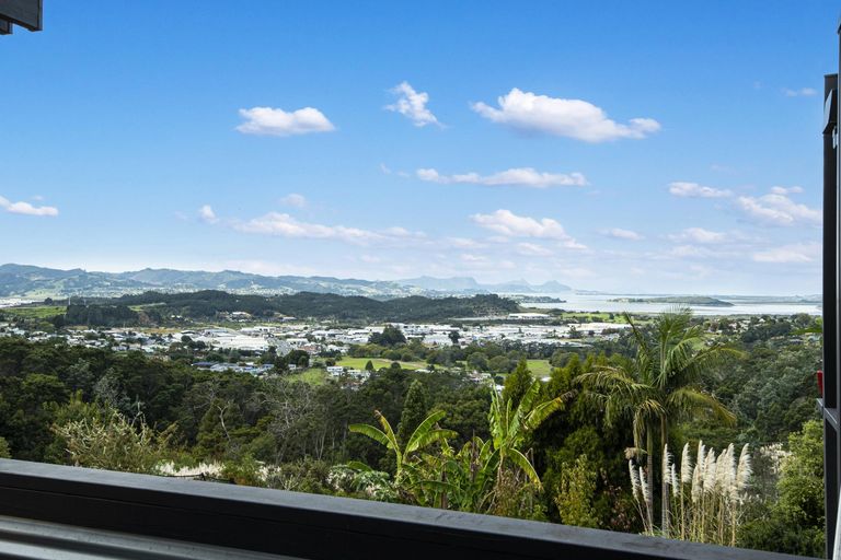 Photo of property in 123 Raumanga Heights Drive, Raumanga, Whangarei, 0110