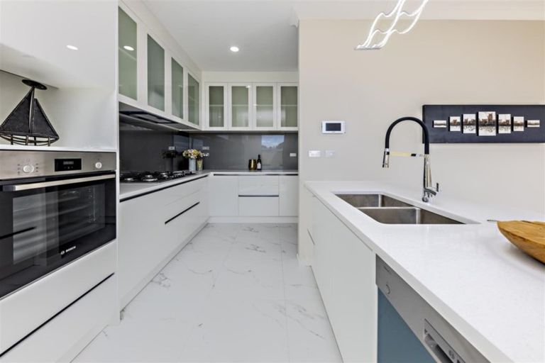 Photo of property in 3 Donnybrook Road, Flat Bush, Auckland, 2019