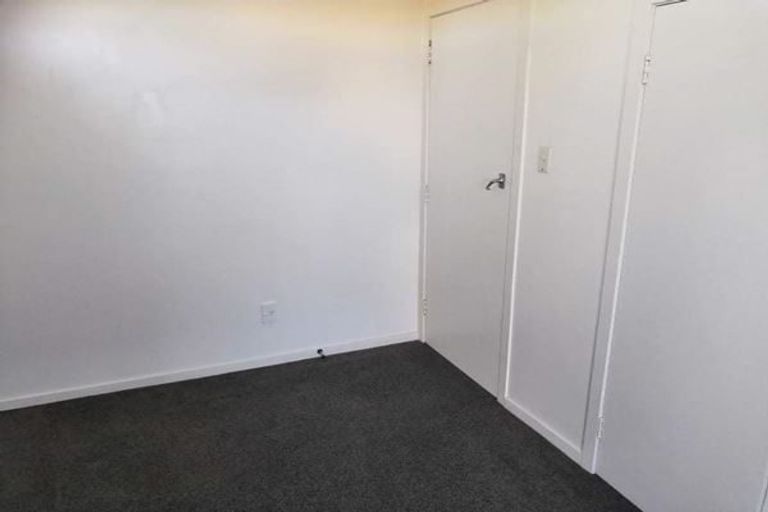 Photo of property in 1/75 Settlement Road, Papakura, 2110