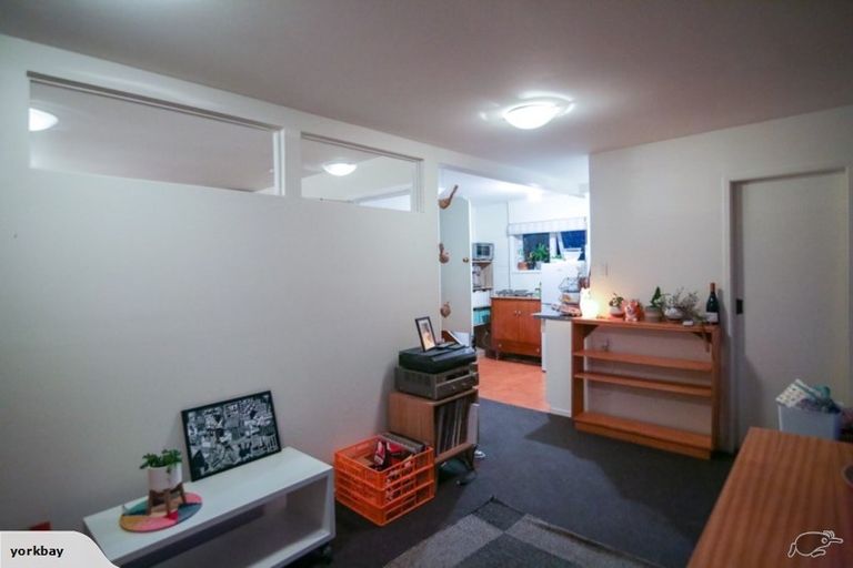 Photo of property in 47 Waitohu Road, York Bay, Lower Hutt, 5013