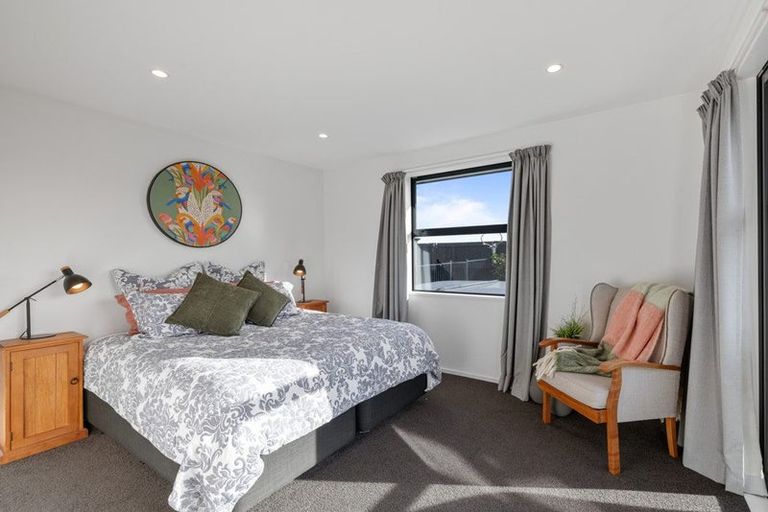 Photo of property in 9 Hurutini Way, Halswell, Christchurch, 8025