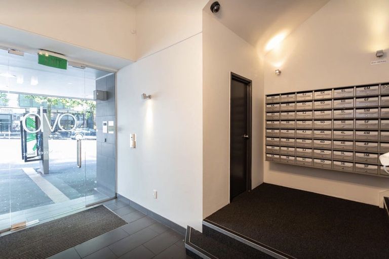 Photo of property in 4/6 Victoria Street, Ebdentown, Upper Hutt, 5018
