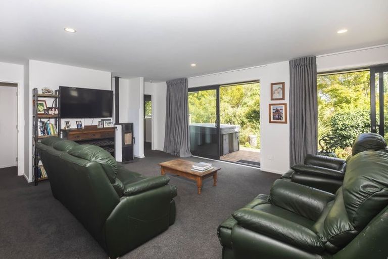 Photo of property in 11 Styxspring Lane, Harewood, Christchurch, 8051