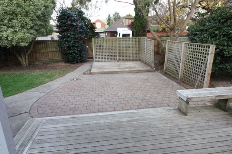Photo of property in 12 Montgomery Terrace, Hokowhitu, Palmerston North, 4410