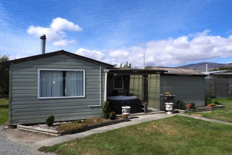 Photo of property in 12 Lindis Crescent, Otematata, 9412