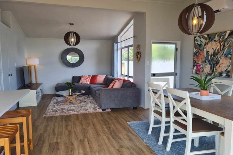 Photo of property in 3a Ashford Place, Havelock North, 4130