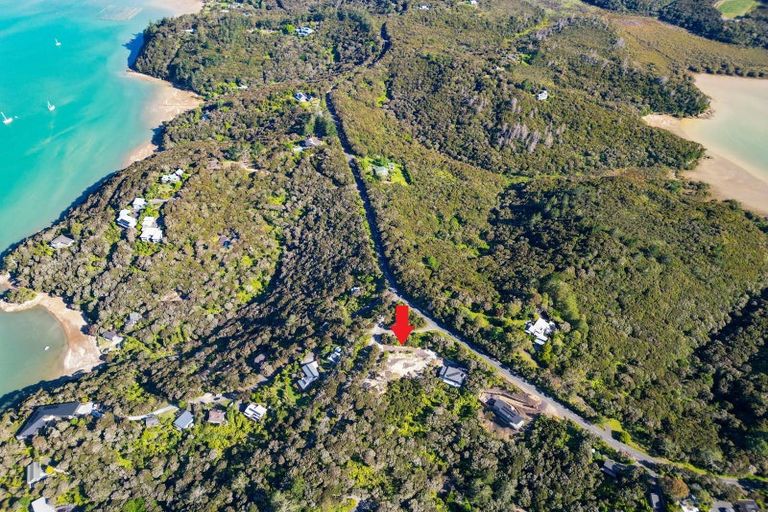 Photo of property in 178 Te Wahapu Road, Russell, 0272