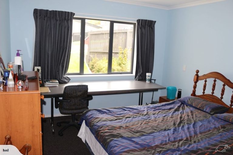 Photo of property in 10 Bickerton Rise, Churton Park, Wellington, 6037