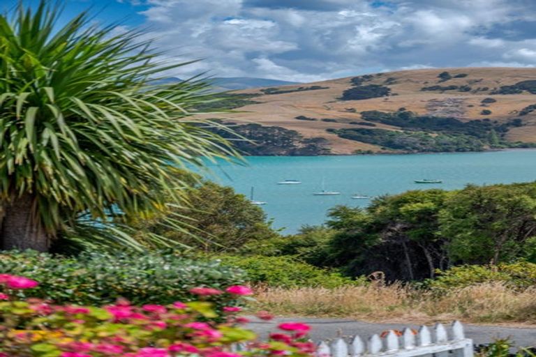 Photo of property in 17 Penlington Place, Akaroa, 7520