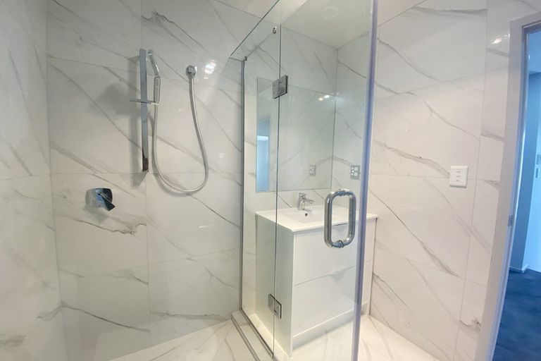 Photo of property in 7c La Trobe Street, Pakuranga Heights, Auckland, 2010