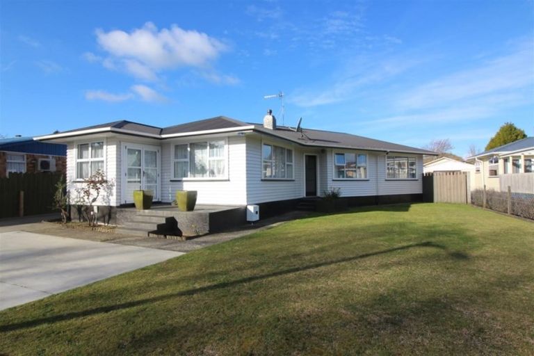 Photo of property in 27 Kowhai Place, Tokoroa, 3420