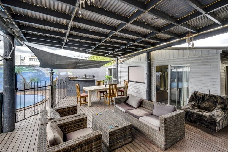 Photo of property in 619 Nelson Street North, Hastings, 4122