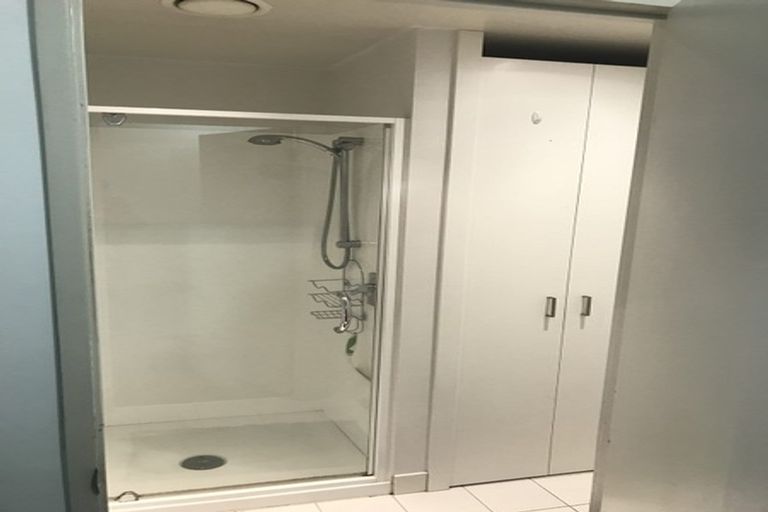 Photo of property in Aura Apartments, 1315/53 Cook Street, Auckland Central, Auckland, 1010