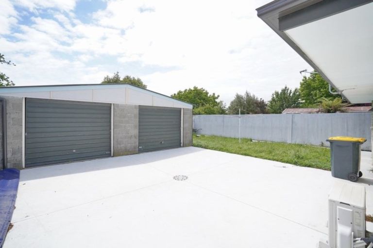 Photo of property in 1/4 Upland Road, Hoon Hay, Christchurch, 8025