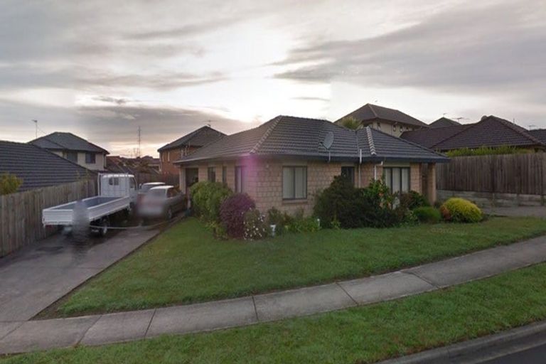 Photo of property in 16 Raphoe Road, Flat Bush, Auckland, 2019