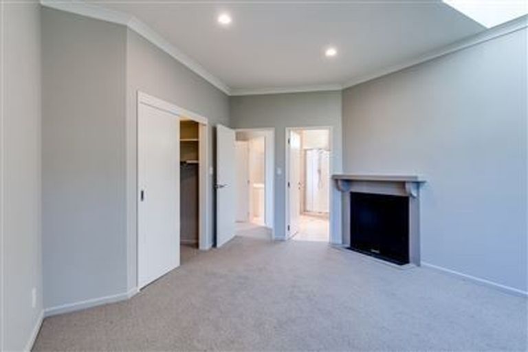 Photo of property in 7 Hooker Avenue, Hospital Hill, Napier, 4110