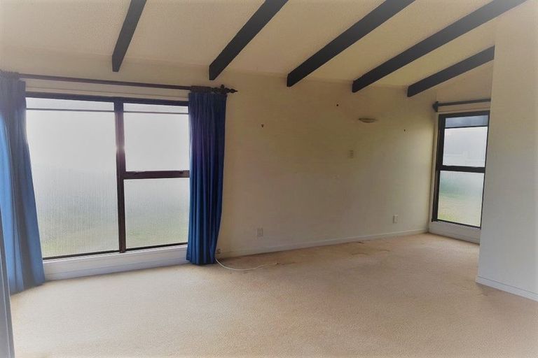 Photo of property in 62 Marine Parade, Otaki Beach, Otaki, 5512