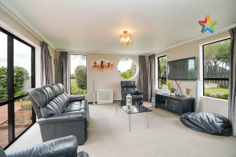 Photo of property in 17 Skye Street, Heidelberg, Invercargill, 9812