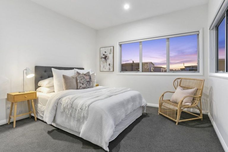 Photo of property in 8 Myland Drive, Hobsonville, Auckland, 0616