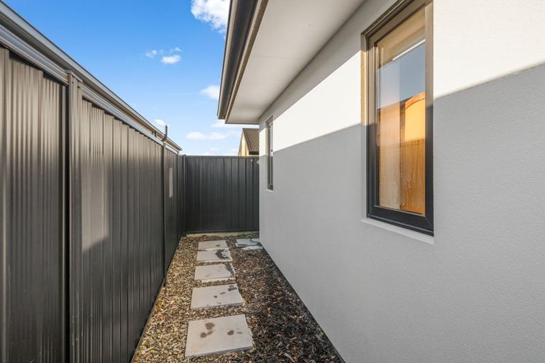 Photo of property in 16 Hancox Street, Kaiapoi, 7630
